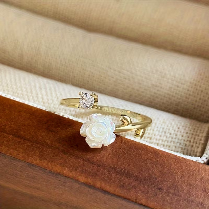 Anillo Ajustable de Estilo Y2K con Camelia Elegante