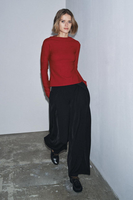 Zara Camiseta de crepé con cuello alto