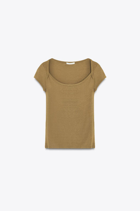 Zara Camiseta de cuello cuadrado y mangas cortas