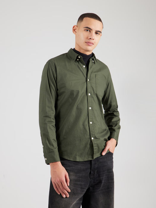 Express Slim Soft Wash Camisa de manga larga con cuello y botones color verde oscuro