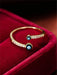 1 anillo de cobre con circonita cúbica y detalle de ojo malvado - Quierox - Tienda Online