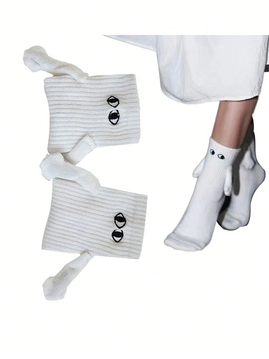 1 par de calcetines blancos magnéticos con diseño de pareja tomada de la mano - Quierox - Tienda Online