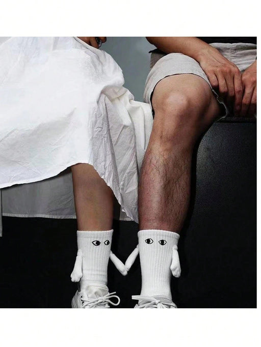 1 par de calcetines blancos magnéticos con diseño de pareja tomada de la mano - Quierox - Tienda Online