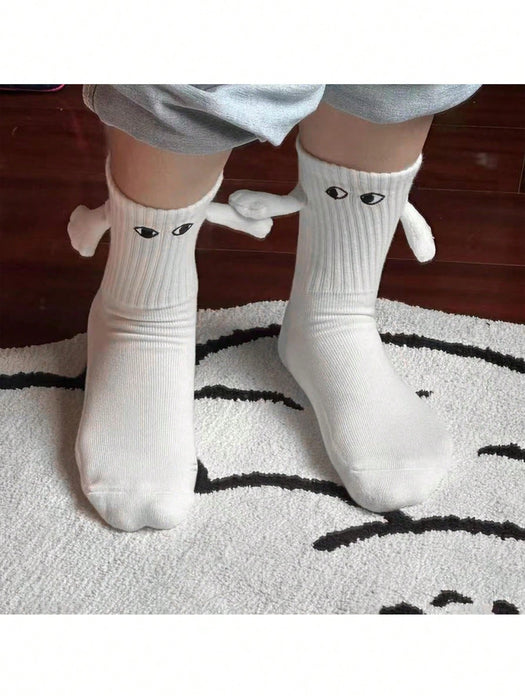 1 par de calcetines blancos magnéticos con diseño de pareja tomada de la mano - Quierox - Tienda Online