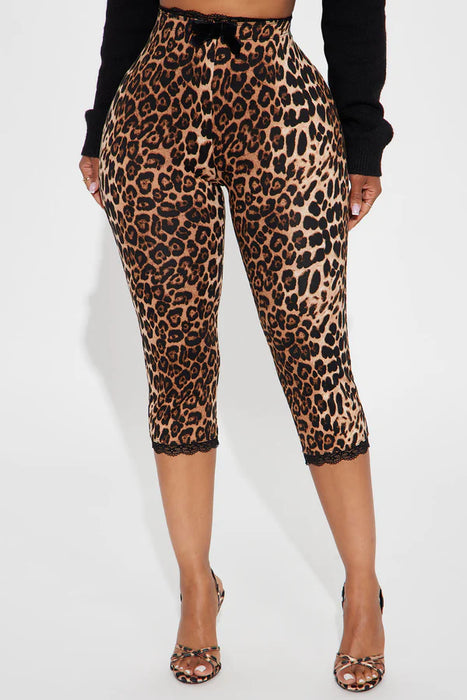 Fashionnova Mallas Florentina Lace Trim Capri - Café/Combinado