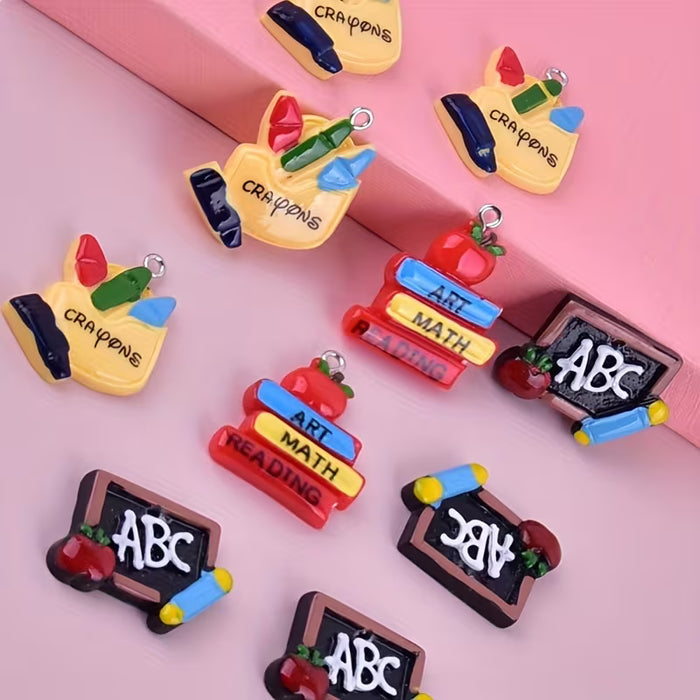 10 Piezas Temporada De Graduación Creativo Lote Mixto Encantos Moda Para Collar Pulsera Pendientes Llavero