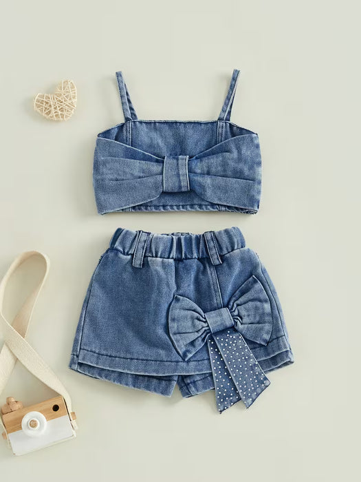Conjunto de pantalones cortos y blusa para niñas