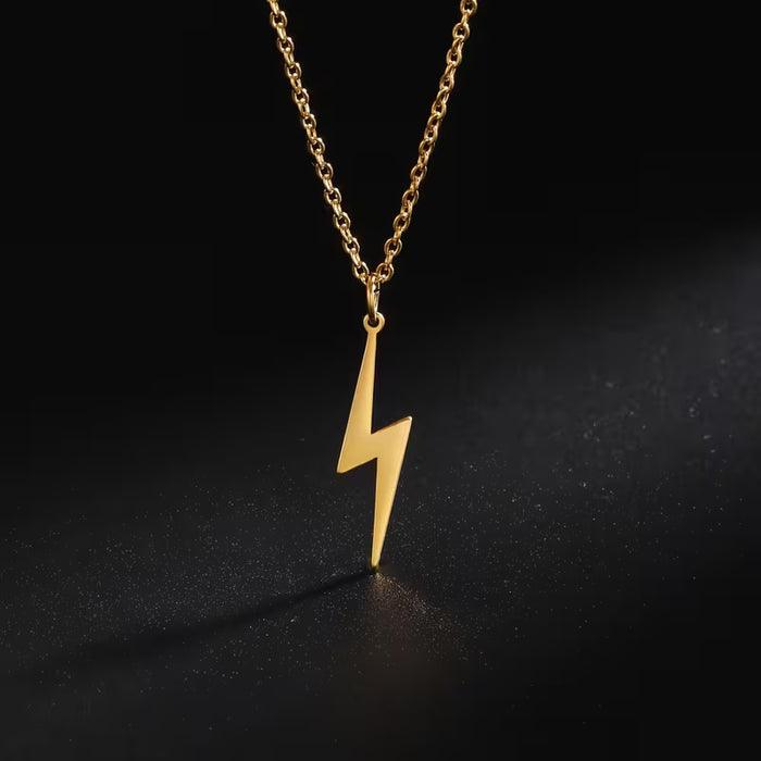 Collar con Colgante de Rayo en Acero Inoxidable Dorado - Diseño Elegante y Minimalista para Mujeres