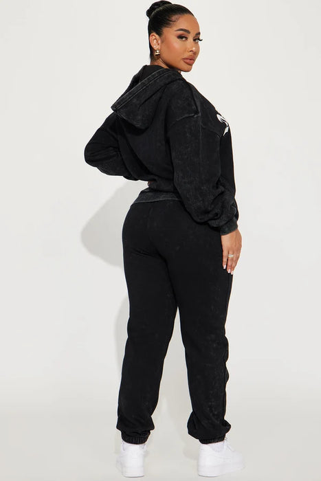 FASHIONNOVA Conjunto deportivo de felpa NYC