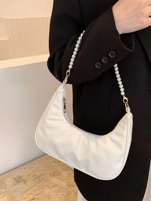 SHEIN Bolso de hombro con media luna de perlas