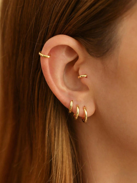 Shein 1 Par De Pendientes De Aro Pequeños dorados