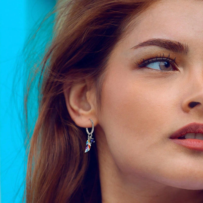 1 par de pendientes de atrapasueños con alas y plumas esmaltadas de colores bohemios