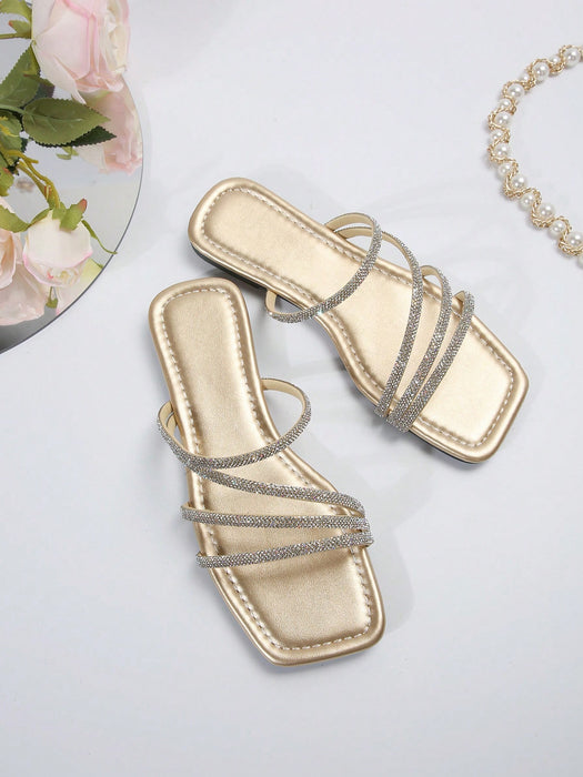 SHEIN Sandalias planas de mujer con tira de pedrería, versátiles
