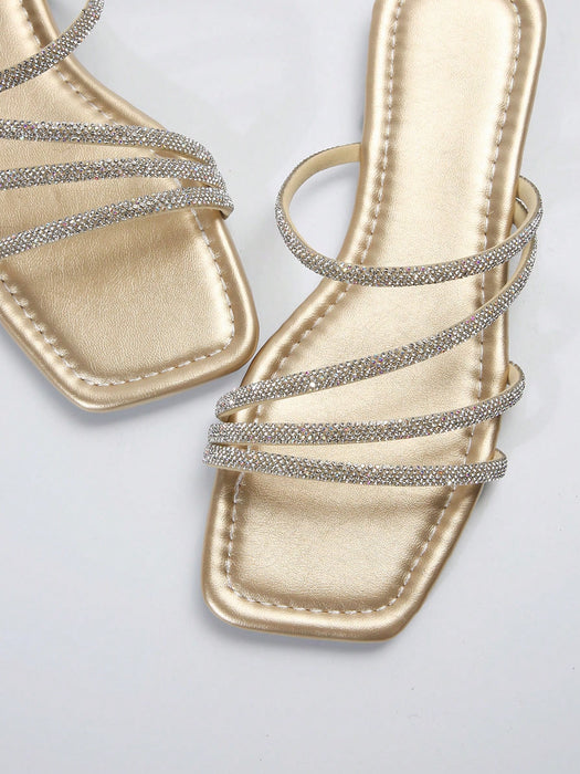 SHEIN Sandalias planas de mujer con tira de pedrería, versátiles