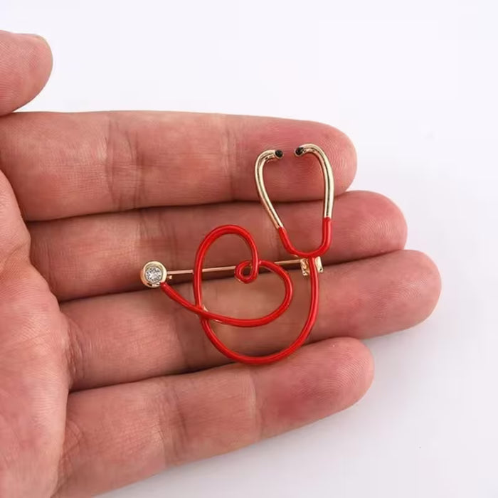 1pc Estetoscopio Dorado en Forma de Corazón Aleación Broche Pins