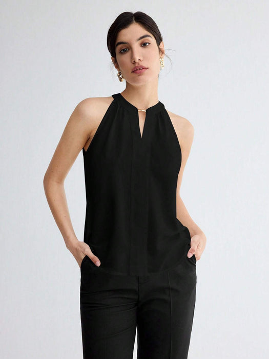 SHEIN BizChic Blusa sin mangas con cuello halter y escote de ojo de cerradura