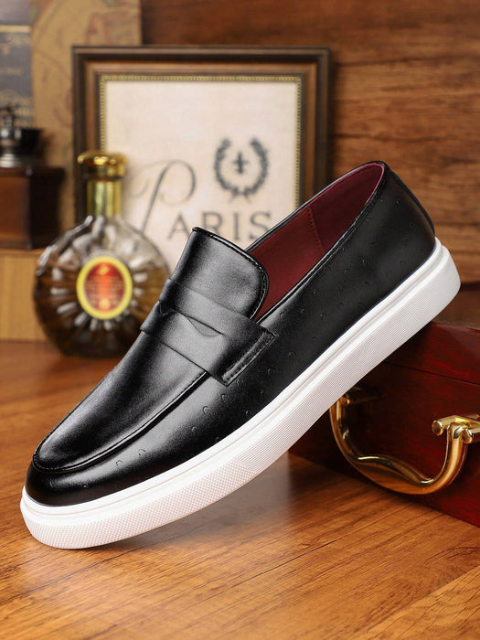 SHEIN Mocasines de hombre de nuevo estilo, versión coreana de los zapatos