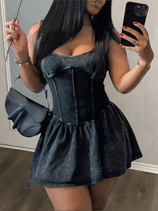 SHEIN Slaydiva Vestido corto informal negro lavado con estampado, sin mangas, fruncido y acampanado