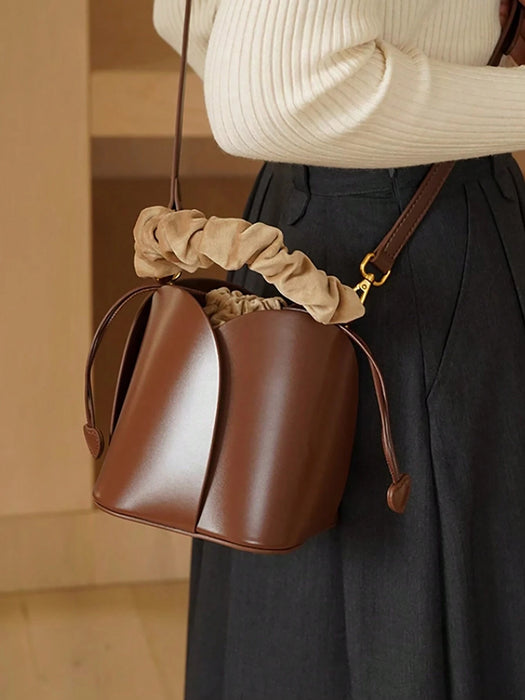 Bolso y bandolera retro para mujer de cubo con cordón de pétalo de hombro
