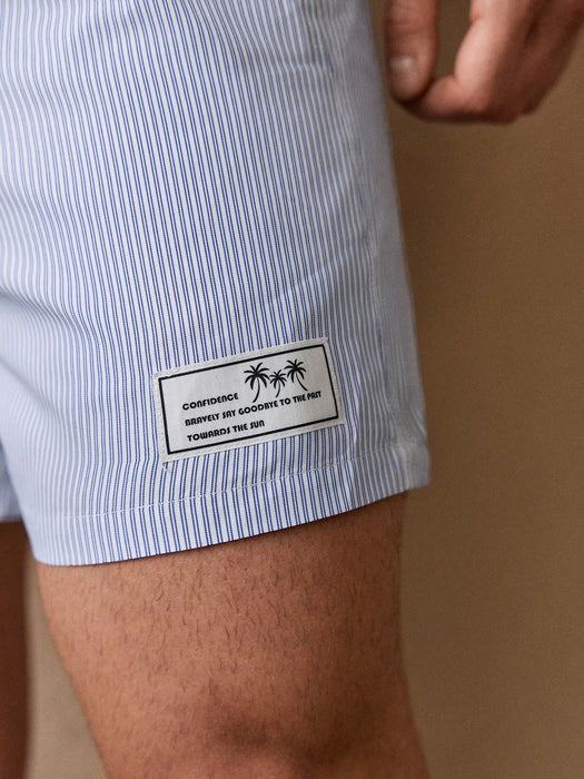 SHEIN Mainfolk Pantalones cortos casuales de hombre con rayas verticales tejidas