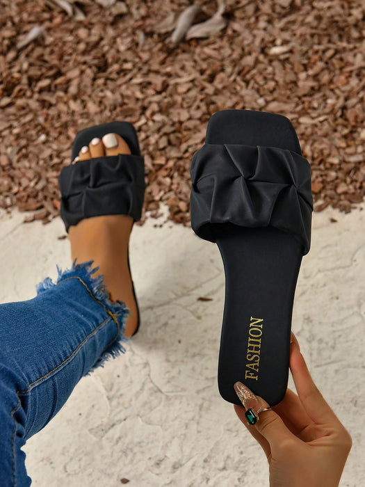 SHEIN Sandalias planas de mujer de unicolor, versátiles