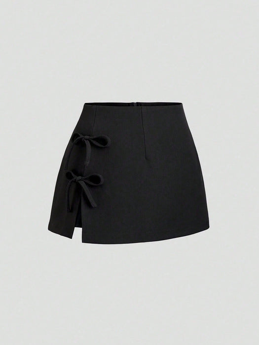 Shein Sweetra Falda corta sexy de corte A con lazo y cordones para mujer
