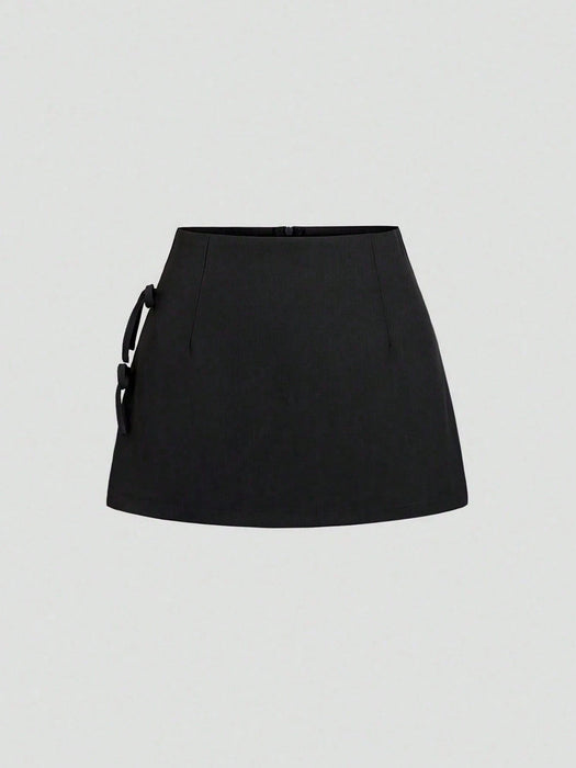 Shein Sweetra Falda corta sexy de corte A con lazo y cordones para mujer
