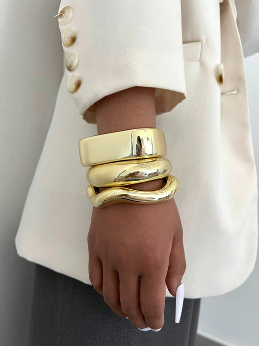 Shein Conjunto de 3 pulseras de resina doradas lujosas y estilo vintage para mujer