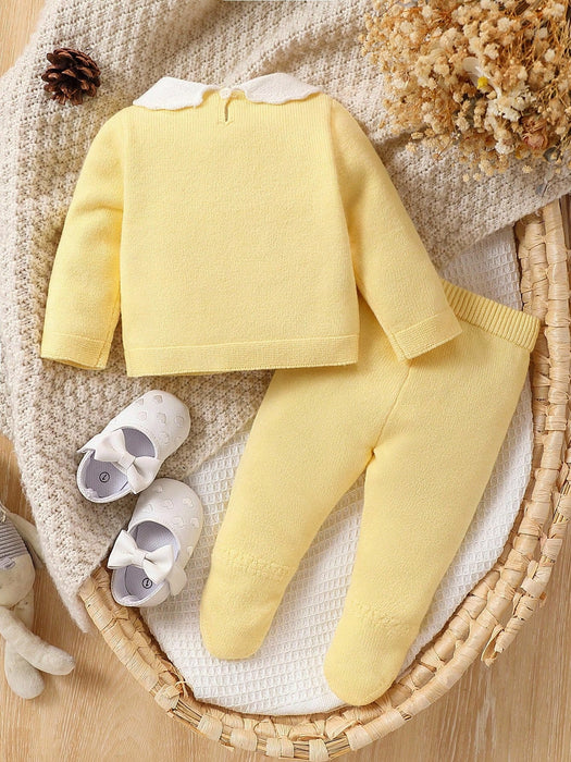 SHEIN Conjunto de top de manga larga con cuello y adorno de moño, y pantalones para bebé
