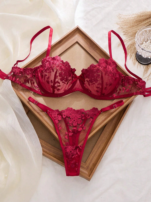 SHEIN Seduluxe 2 piezas Conjunto de lencería de mujer con bordado de malla