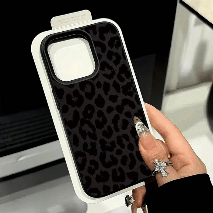 SHEIN Funda de teléfono con estampado de leopardo negro para iPhone 14
