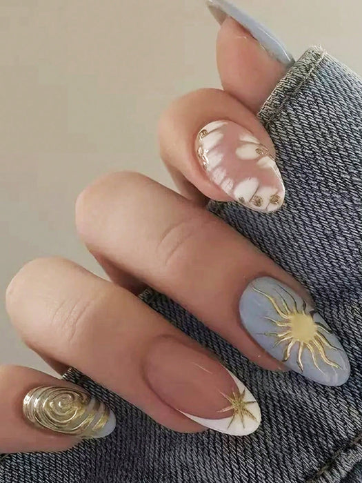 Shein 24 puntas de uñas acrílicas medianas con forma de almendra, punta francesa azul con purpurina dorada