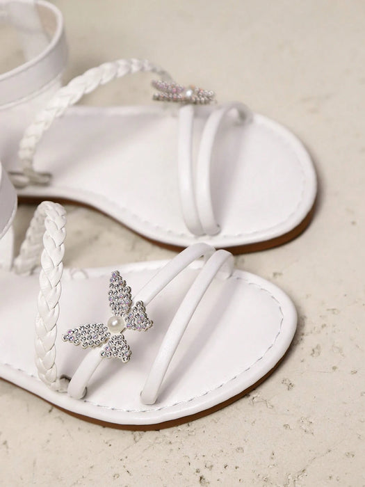 Sandalias planas blancas para niñas con decoración de perlas brillantes y mariposas