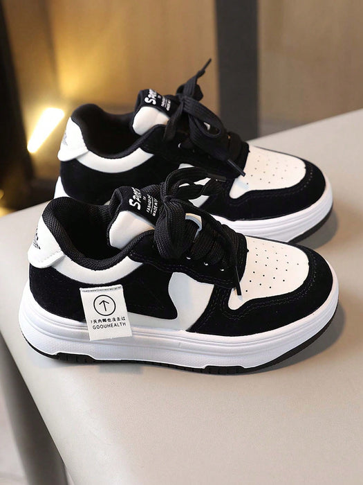 SHEIN 1 par de zapatillas casuales versátiles antideslizantes de moda para niños