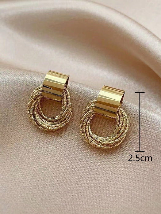 SHEIN 1 par de pendientes de aro calados para novias, pendientes de botón multicapa sencillos