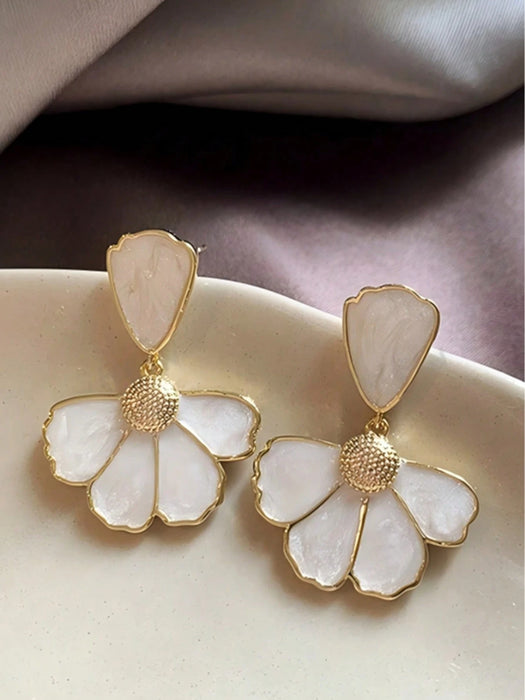 1 pieza de pendientes colgantes florales de esmalte blanco
