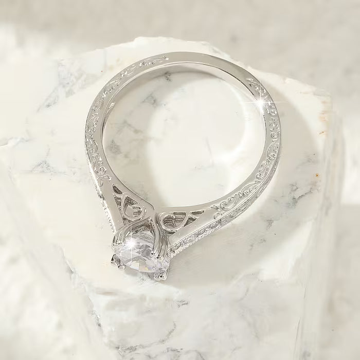 Anillo de moda para mujer con diseño estampado, redondo, de boda, de circonita sintética blanca