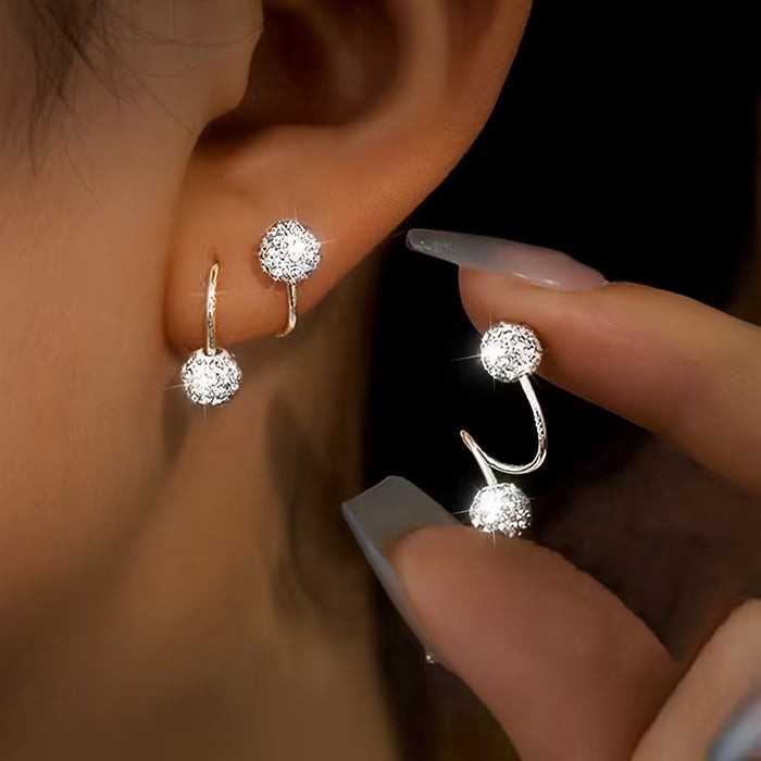 Un Par de Elegantes Aretes de Doble Cabeza con Bola de Estrás Irregular