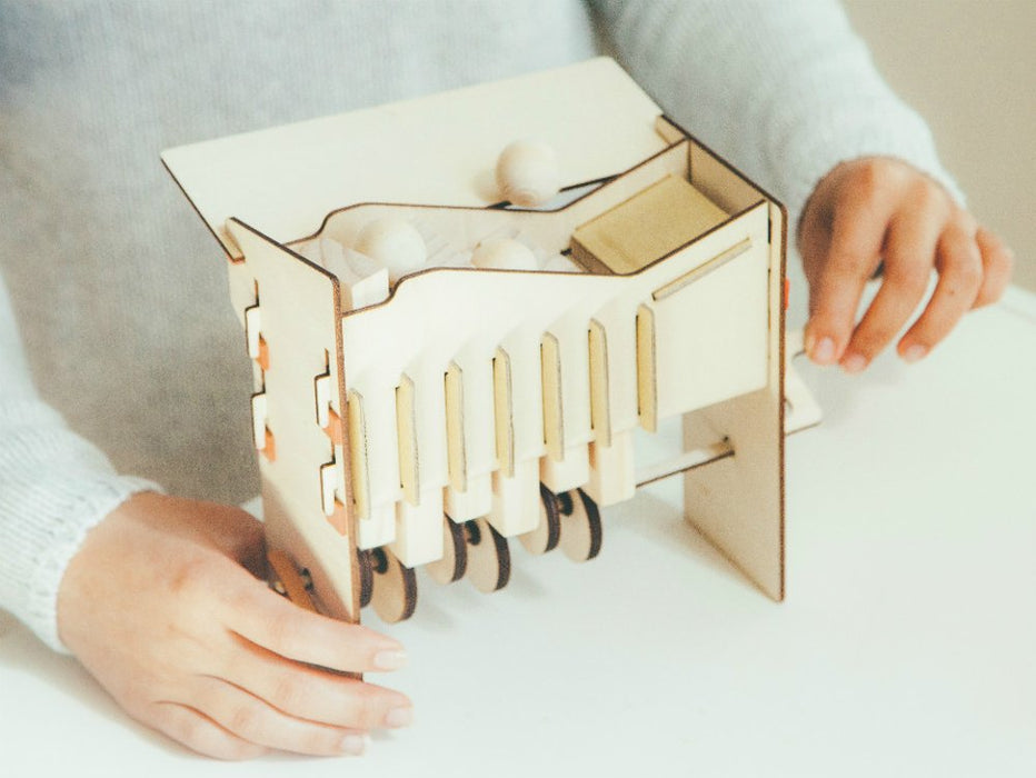 Autómato de madera, juegudos para niños