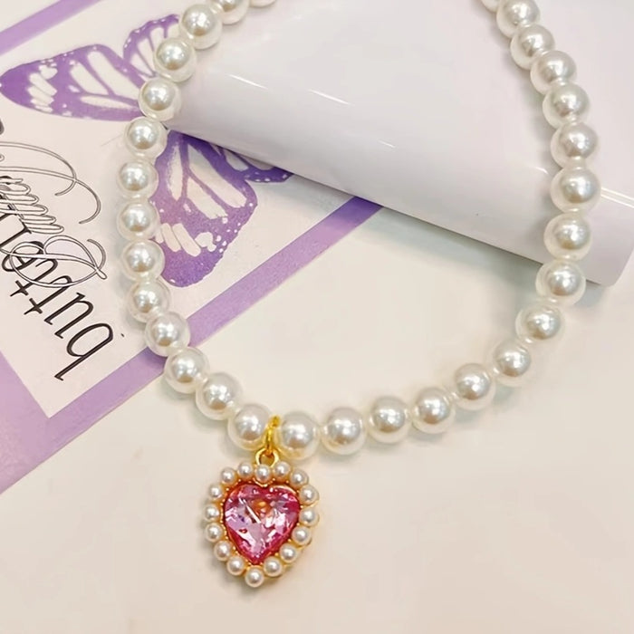 Collar de perlas y piedras preciosas con forma de corazón para mascotas