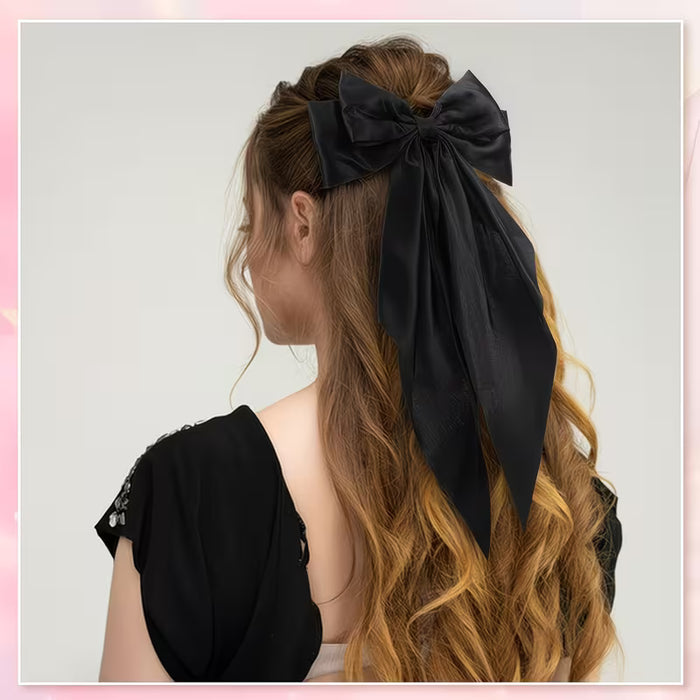 Un set de cuatro diademas de satén grandes y extra grandes con un estilo de clip, lindas adornos para el cabello