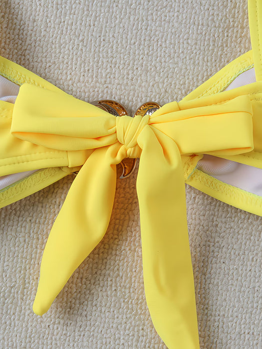 Conjunto de bikini para mujer con decoración metálica de estrella de color liso de hombros anchos