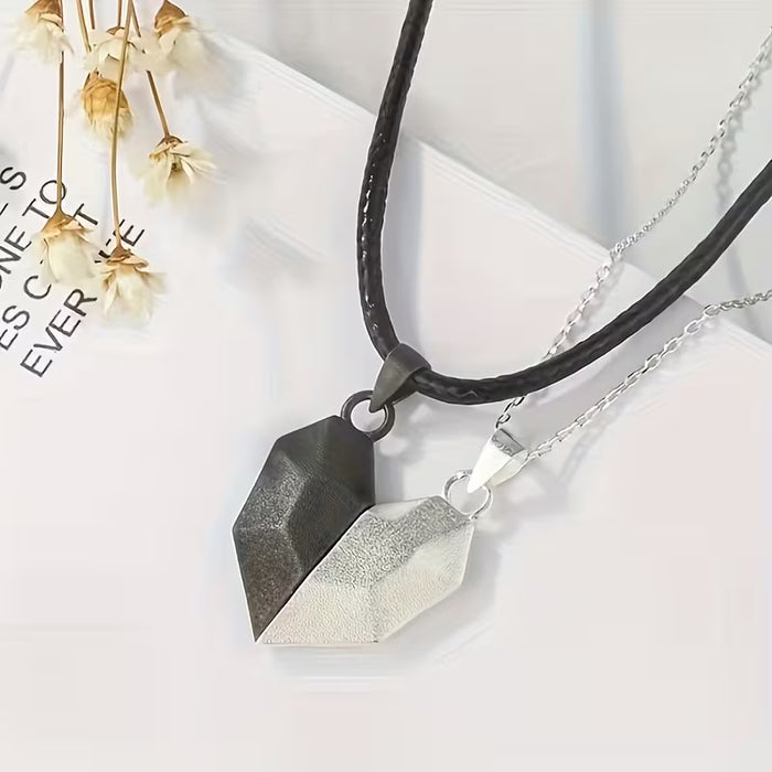 1 Par de Collares de Pareja Magnéticos en Forma de Corazón