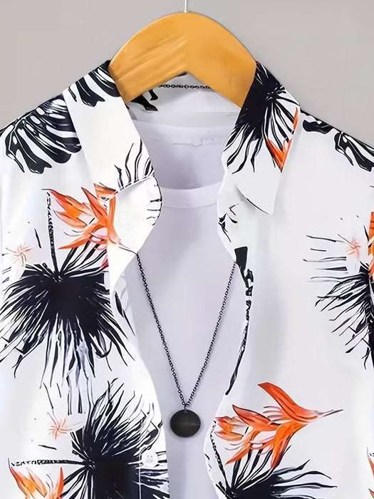 Un conjunto de dos camisetas para niño con estampados de hojas y pantalones cortos