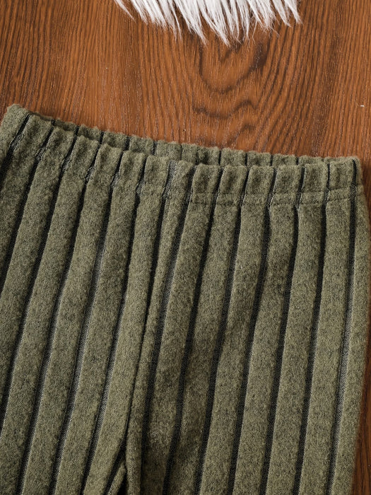 Conjunto de punto acanalado para niña en verde oliva de blusa manga larga y pantalon