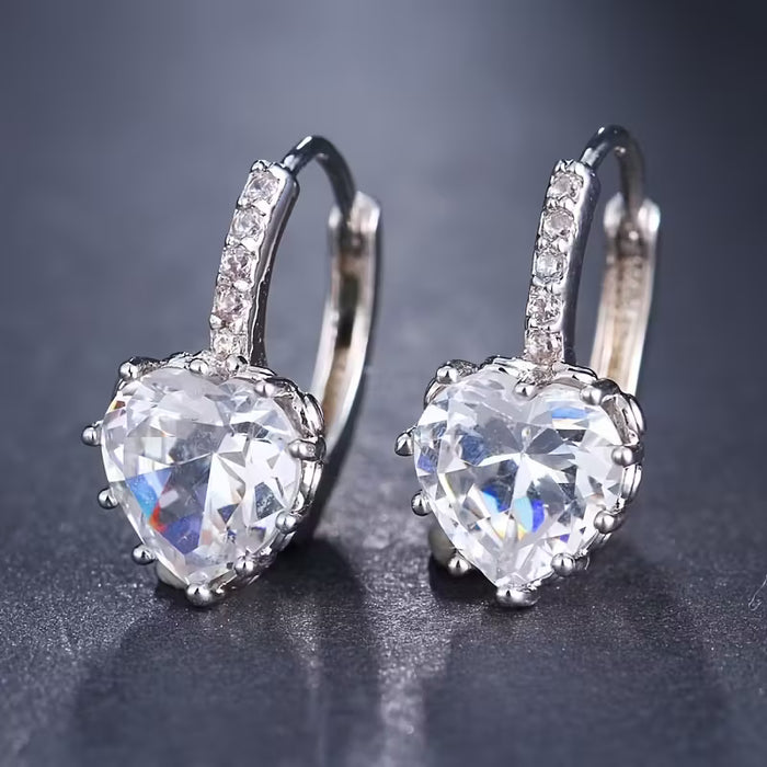 Pendientes modernos con forma de corazón, zirconio sintético