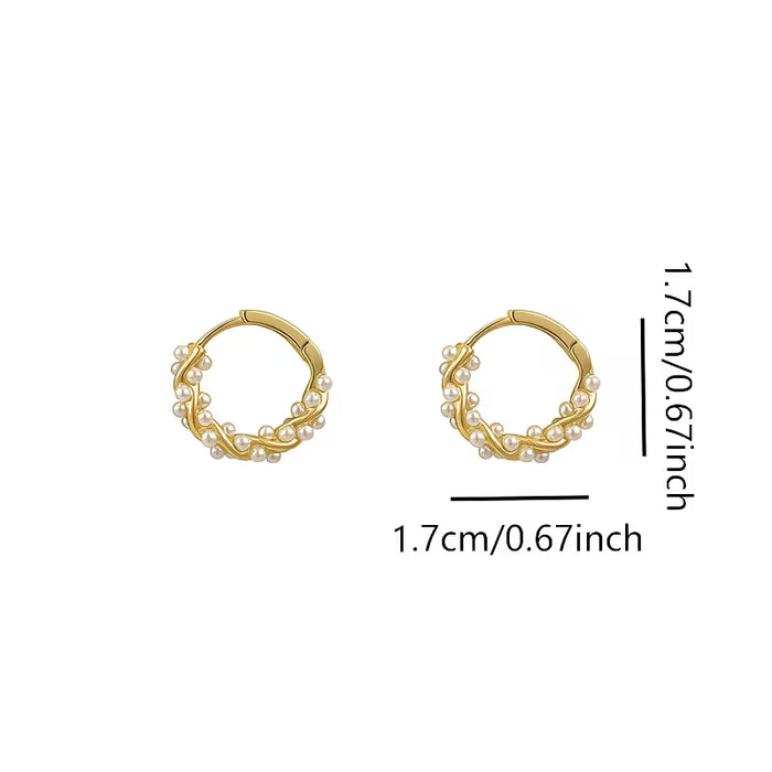 1 par de aretes bonitos, delicados y pequeños, adecuados para mujeres