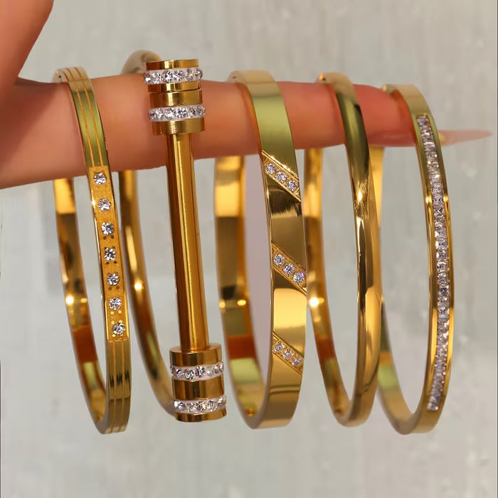 Juego de 5 Pulseras Elegantes de Acero Inoxidable con Herradura y Diseño de Sarga