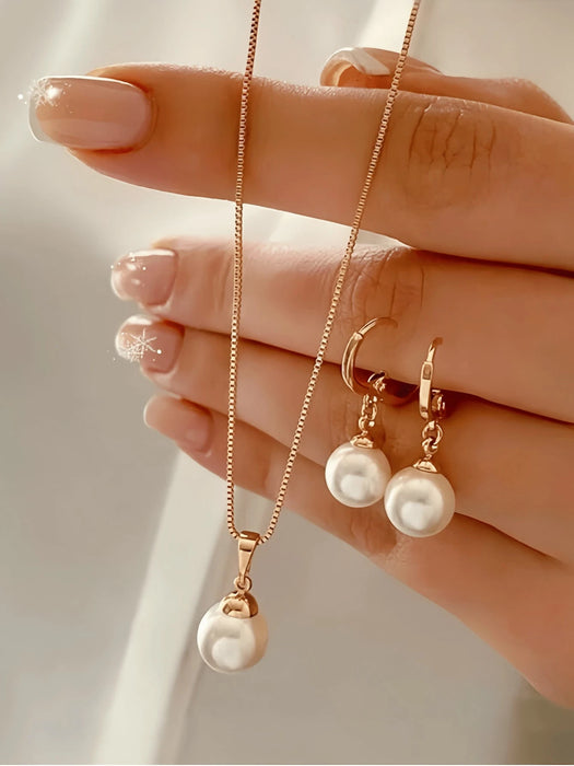 SHEIN Juego de 3 piezas de joyería con perlas de imitación.