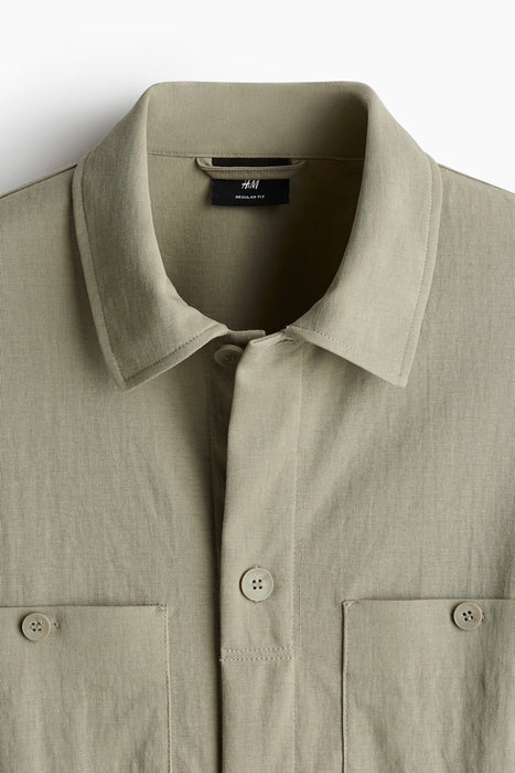 H&M Camisa utilitaria de corte regular